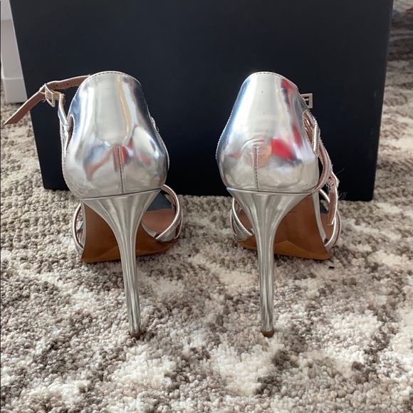 TABITHA‎ SIMMONS MANOR SILVER MIRROR CALF - Picture 3 of 6